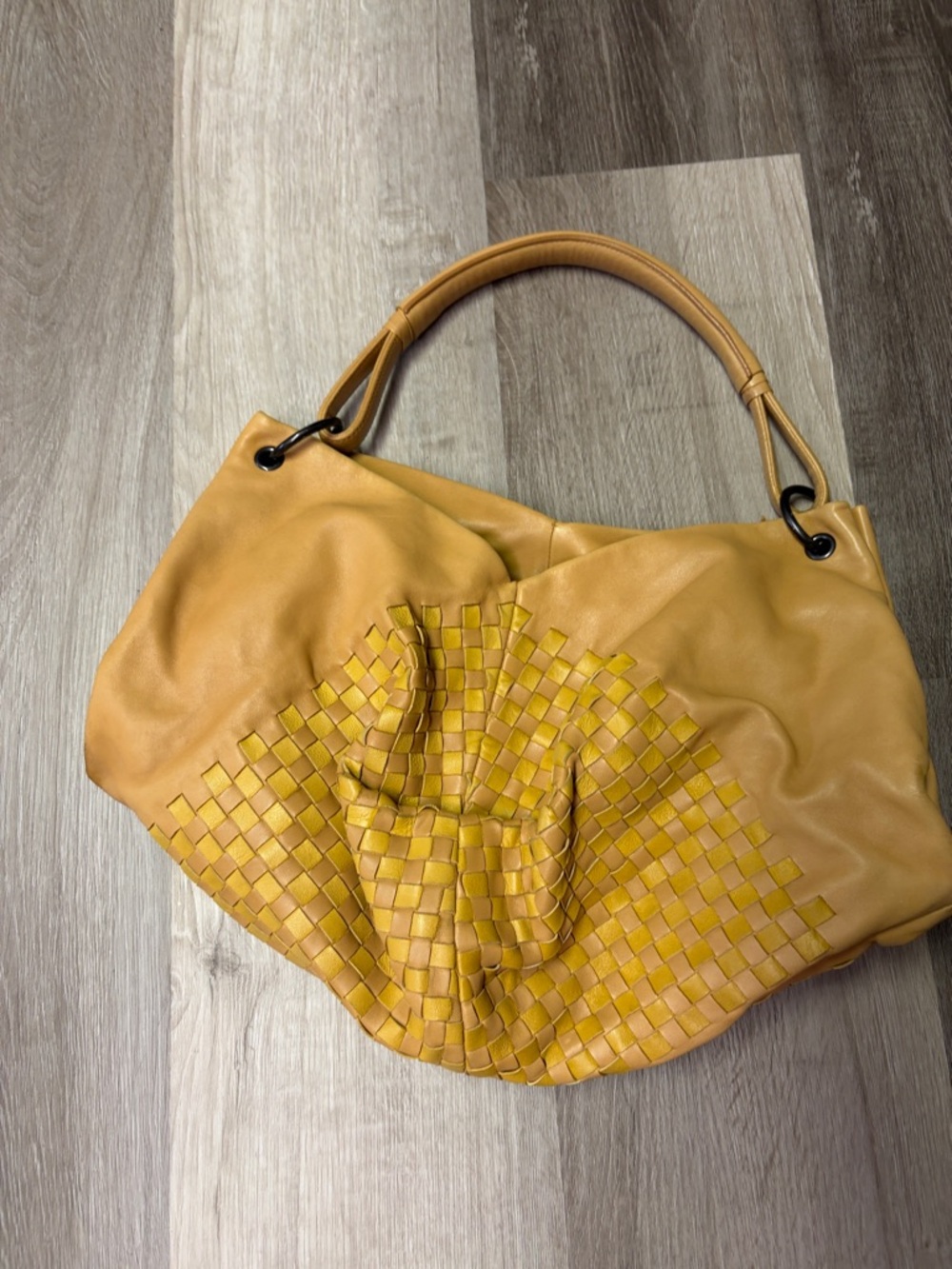 Authentic Gorgeous Bottega Veneta Leather Hobo handbag